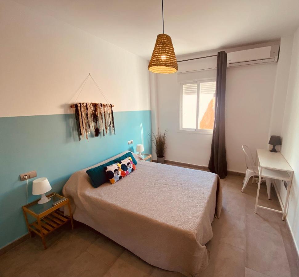 Apartamentos Chuita Playa Málaga Extérieur photo