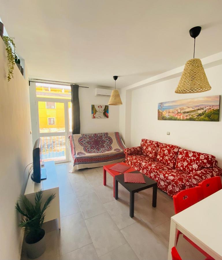 Apartamentos Chuita Playa Málaga Extérieur photo