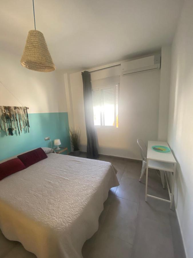 Apartamentos Chuita Playa Málaga Extérieur photo